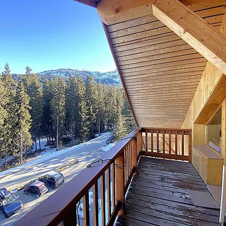 Meribel Altiport: 3 Pieces, 5 Pers, Balcon, Tv, Lave-vaisselle - Fr-1-411-1018 Apartment *